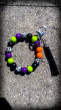 🎃💀🖤 Spooky Skull Halloween Silicone Beaded Wristlet – Black, Purple, Green & Orange